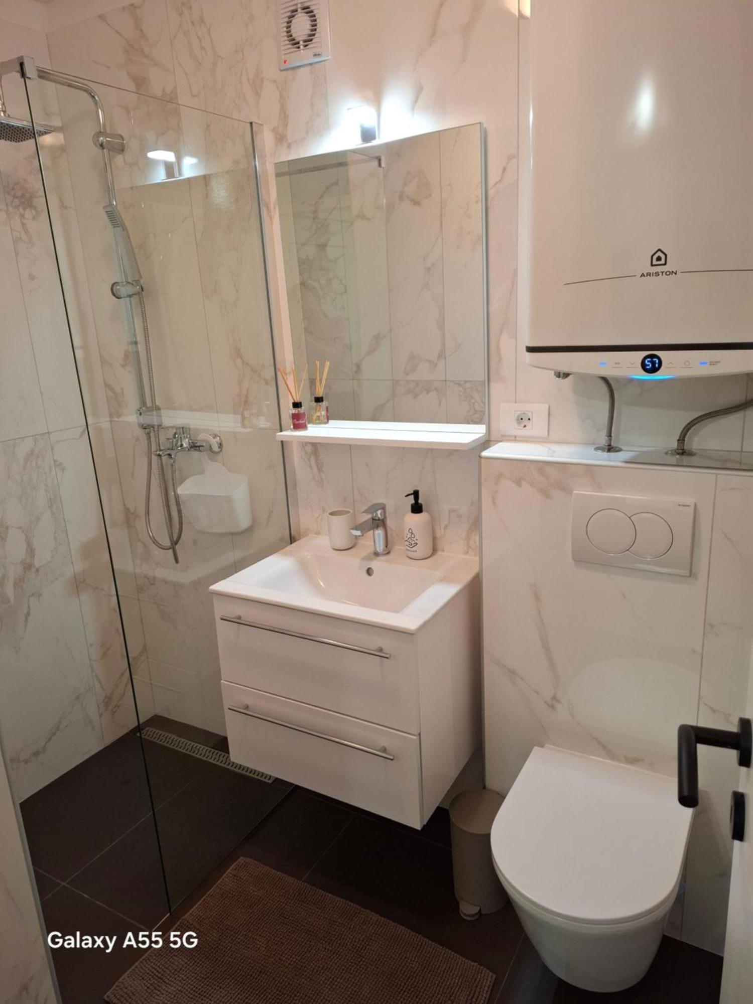 אומאג Studio Apartma Franca מראה חיצוני תמונה